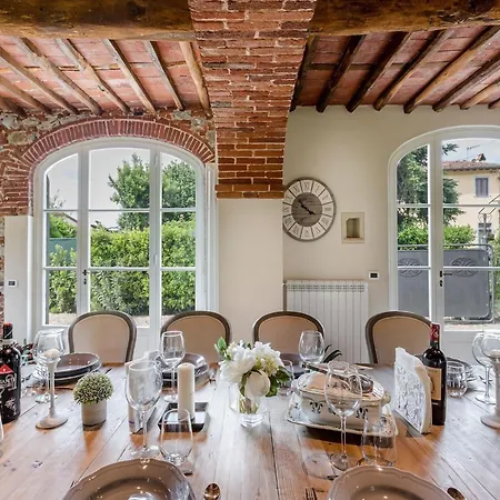 Villa Farmhouse In Lucca With Pool Lucca