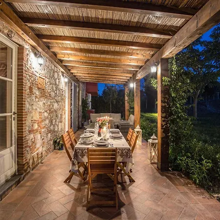 Farmhouse In Lucca With Pool Villa Lucca