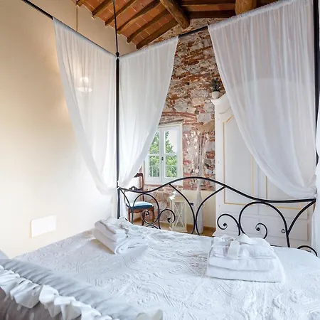 Farmhouse In Lucca With Pool *
